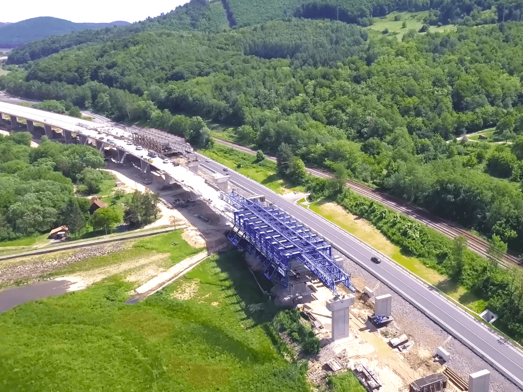 Strukturas overhead MSS in Slovakia R2 Kriváň - Mýtna SO 210